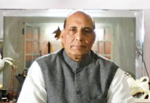 पंकज-राजनाथ विवाद : देखने के कुछ सीधे और कुछ कम सीधे तरीके