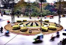 ‘हम चाहते हैं कि दुनिया देखे कि पाकिस्तानी तंगनजर नहीं हैं, वे हीरो का एहतराम करते हैं, चाहे वह किसी भी मजहब से क्यों न हो’