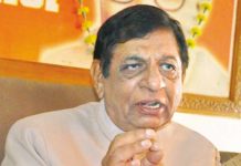 कैराना के मुद्दे को सांप्रदायिक रंग देने की कोशिश की जा रही है : हुकुम सिंह