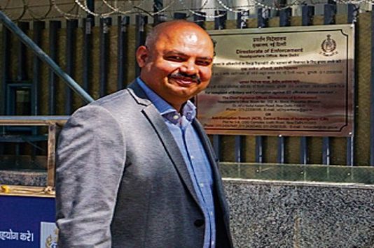 दिल्ली के मुख्यमंत्री केजरीवाल के निजी सचिव बिभव कुमार की सेवाएं समाप्त