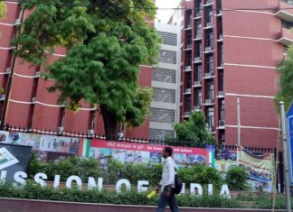 चुनाव आयोग की विश्वनीयता पर सवाल?