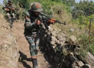 जम्मू-कश्मीर के पुंछ में घुसपैठ की कोशिश, सेना और आतंकियों के बीच भीषण मुठभेड़ जारी