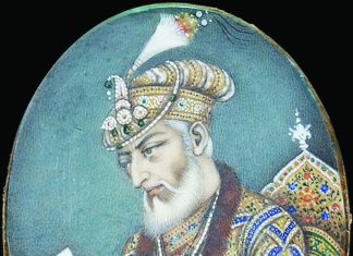 धर्म और सियासत की आग में सुलग रहा महाराष्ट्र