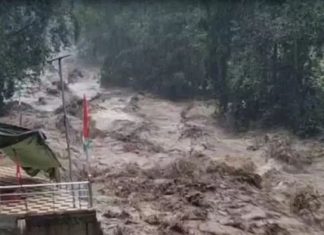 जम्मू-कश्मीर के डोडा और किश्तवाड़ में बादल फटा, 4 लोगों की मौत