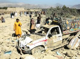 पाकिस्तान-अफगानिस्तान में टकराव तेज, हवाई हमलों के बाद ‘खुले युद्ध’ का ऐलान