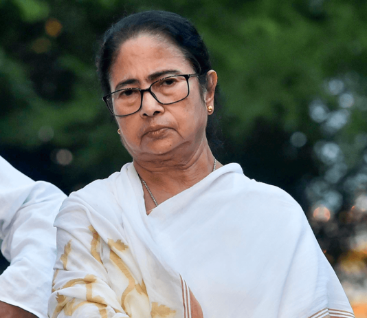 SIR पर सुप्रीम कोर्ट सख्त, ममता सरकार को बड़ा झटका SIR