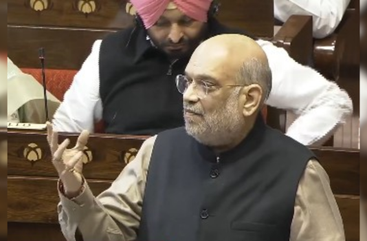 घुसपैठियों पर अमित शाह का सख्त संदेश, बोले– वोटर लिस्ट ही नहीं देश से भी होंगे बाहर…