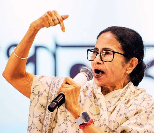 बंगाल चुनाव 2 चरणों में, ममता बनर्जी के लिए बढ़ी चुनौती? 2 चरणों में बंगाल चुनाव, ममता बनर्जी के लिए कितना मुश्किल?