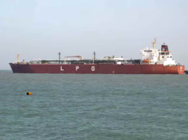 होर्मुज पार कर 92 हजार MT LPG लेकर भारत की ओर बढ़े टैंकर, 26-28 मार्च तक पहुंचेंगे होर्मुज पार कर भारत आ रहे Jag Vasant और Pine Gas एलपीजी टैंकर(File Photo PTI)