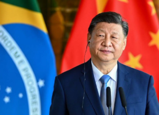 चीन की समुद्री रणनीति से बढ़ी अमेरिका की टेंशन, बदल रहा पावर बैलेंस चीन की समुद्री रणनीति से बढ़ी अमेरिका की टेंशन