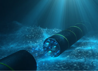 ईरान- अमेरिकी युद्ध की आंच अब इंटरनेट तक, केबल कटी तो दुनिया भर में ‘डिजिटल ब्लैकआउट’ का खतरा सबमरीन केबल्स के नुकसान से हो सकती है दुनिया की 95% इंटरनेट सप्लाई प्रभावित। (Image: Getty)