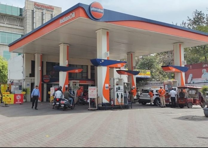 Naveen Bansal Naveen Bansal