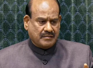 स्पीकर ओम बिरला के खिलाफ प्रस्ताव पर आज लोकसभा में चर्चा, अध्यक्ष की कुर्सी पर नहीं बैठेंगे स्पीकर ओम बिरला के खिलाफ अविश्वास प्रस्ताव पर चर्चा आज