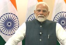 ‘Act East, Act Fast’ का मंत्र: सिक्किम के विकास पर PM मोदी का बड़ा फोकस PM Narendra Modi ने दिया 'Act East, Act Fast’ का मंत्र! | Image Source: डीडी न्यूज़