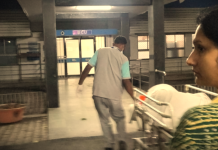 जमशेदपुर बिष्टुपुर कांड से भड़के लोग, चाय बेचने वाली युवती पर हमला, ICU में भर्ती गर्म चाय से हमले में झुलसी पीड़िता ICU में...