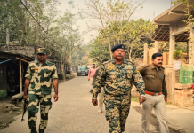 Bengal Election से पहले कड़ा सुरक्षा घेरा, 2407 कंपनियां तैनात, संवेदनशील इलाकों पर खास नजर Bengal Election से पहले कड़ा सुरक्षा घेरा।