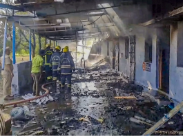 विरुधुनगर Firecracker factory blast : अब तक 23 श्रमिकों की मौत Firecracker Mishap In Tamil Nadu Kills 23 People. | Photo Credit: (PTI Photo)