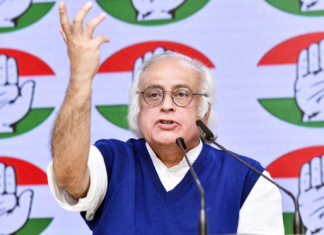प्रधानमंत्री Modi का जाति जनगणना टालने का इरादा: जयराम रमेश जाति जनगणना को लेकर सियासी घमासान तेज... | Image Source: Amar Ujala