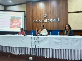 ‘नारी शक्ति वंदन अधिनियम’ पर अब नहीं होगी देरी! सभी दलों से तुरंत लागू करने की अपील ‘नारी शक्ति वंदन अधिनियम’ पर अब नहीं होगी देरी!