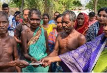 कब्र से बैंक तक का सफर: पैसे मिले पर हारी इंसानियत… सुलझ गई कागजी गुत्थी, पर सुलगते रह गए सवाल: आखिर गरीब की बेबसी का अंत कब? Photo Credit : NDTV