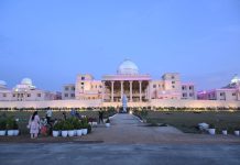 Chhattisgarh Vidhansabha में महिला आरक्षण पर सियासी गर्मी, 33% को लेकर भिड़े पक्ष-विपक्ष Chhattisgarh Vidhansabha में महिला आरक्षण पर सियासी गर्मी तेज। | Image Source: cgvidhansabha.gov.in