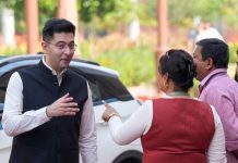 AAP में दरार! ‘आम आदमी’ की आवाज उठाने वाले राघव चड्ढा पर एक्शन क्यों? Raghav Chaddha. (फोटो PTI)