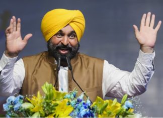 Panjab: ‘Mann’ का किला सलामत, पर दरारें गहरी अजेय बहुमत, फिर भी बढ़ी हलचल: अपनों की बगावत ने बढ़ा दी है भविष्य की उलझन (Photo Credit: PTI)
