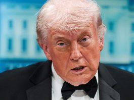 Trump का बड़ा बयान: ‘गोलीबारी से डरा नहीं, देखना चाहता था क्या हो रहा है’ ट्रंप की मांग: '30 दिन में दोबारा हो रात्रिभोज, डरकर रुकना ठीक नहीं'…Photo Source : news18