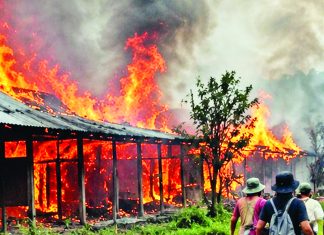 ‘Tehelka’ Special Report : त्रिकोणीय जंग में फंसा मणिपुर Pic Credit- Soso Dikho from Manipur
