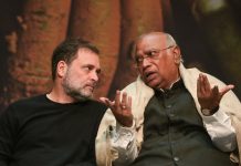 केरल: CM पर सस्पेंस से विपक्ष हमलावर, कहा-जनादेश का अनादर! सत्ता संघर्ष और नेतृत्व की दुविधा : वर्तमान सियासी परिदृश्य में यह विलंब न केवल शासन को प्रभावित कर रहा है, बल्कि नए गठबंधन की निर्णय क्षमता पर भी सवालिया निशान लगा रहा है…| Image: The Print