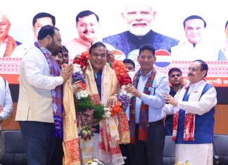 Assam में ‘हिमंता 3.0’: तीसरी बार संभालेंगे सत्ता विधायक दल की मुहर : हिमंता बिस्वा सरमा को एक बार फिर सर्वसम्मति से चुना गया नेता …Pic Credit : Himanta Biswa Sarma/Facebook