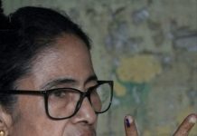 बंगाल विधानसभा भंग, Mamta ने बताया लोकतंत्र के लिए ‘black day’ बंगाल में भाजपा युग की शुरुआत : CM की कुर्सी छिनी, फिर भी हार पर अड़ीं Mamta…Pic Credit : tv bharatvarsh