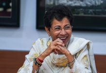 सरकार समस्याओं का समाधान निकालने की बजाय लोगों से “त्याग” करने की कर रही अपील… बोलीं – कुमारी सैलजा कांग्रेस महासचिव कुमारी सैलजा | Image Source: Hindustan Hindi News