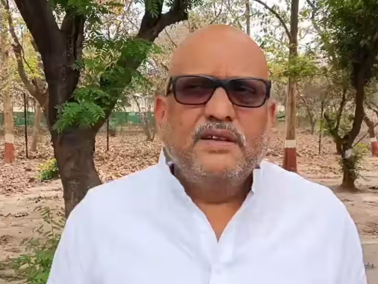अजय राय अस्पताल में भर्ती, PM मोदी और राहुल गांधी ने जताई चिंता उत्तर प्रदेश कांग्रेस कमेटी के अध्यक्ष Ajay Rai अस्पताल में भर्ती। | Image Source: @kashikirai Video Grab