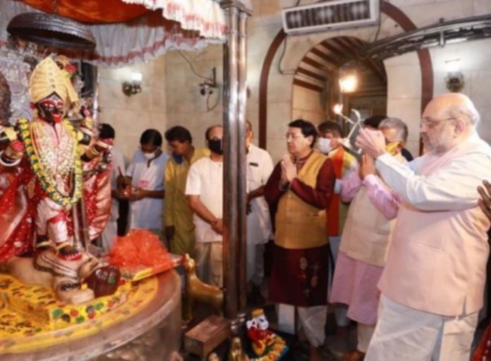 राजतिलक की तैयारी: दक्षिणेश्वर से आशीर्वाद लेकर ब्रिगेड परेड ग्राउंड की ओर कदम...Pic PTI