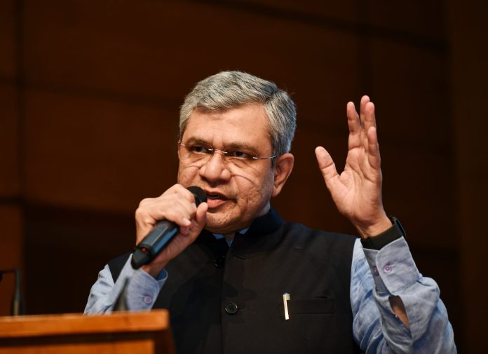 अश्विनी वैष्णव | photo source :DD News