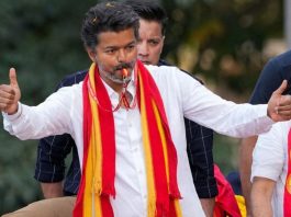 राजभवन से हरीझंडी: Vijay का ‘राजतिलक’ तमिलनाडु की राजनीति में एक अभिनेता से राजनेता बने विजय का यह उदय न केवल सत्ता परिवर्तन है, बल्कि एक नए राजनीतिक समीकरण की शुरुआत भी...Pic Credit : socialmedia