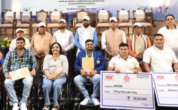 हरियाणा के मुख्यमंत्री ने 198 खिलाड़ियों को 20.59 करोड़ रुपये की नकद पुरस्कार राशि से किया सम्मानित