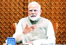 सियासी चौसर — पीएम ने पदाधिकारियों से पूछा: कांग्रेस का खात्मा कैसे हुआ?