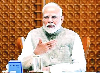 सियासी चौसर — पीएम ने पदाधिकारियों से पूछा: कांग्रेस का खात्मा कैसे हुआ?