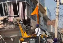 नशा विरोधी कार्यकर्ता की हत्या के बाद पंजाब के मानसा में तनाव; आरोपी की दुकान को किया आग के हवाले