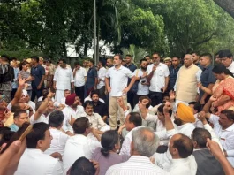 हिंदुत्व के बाद आंदोलन के पिच पर कांग्रेस को लाने वाली भाजपा की रणनीति